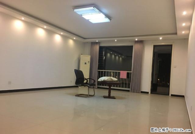 拉德芳斯 大面积 适合 简单家具 - 房屋出租 - 房屋租售 - 邯郸分类信息 - 邯郸28生活网 hd.28life.net